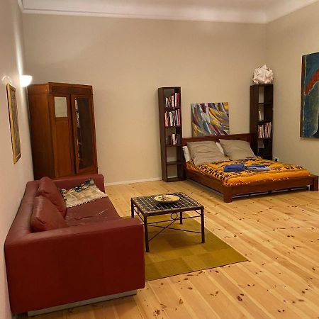 Fewo Gruene Mommsenstrasse - Bei Becker Klingeln Apartment Berlin Exterior foto