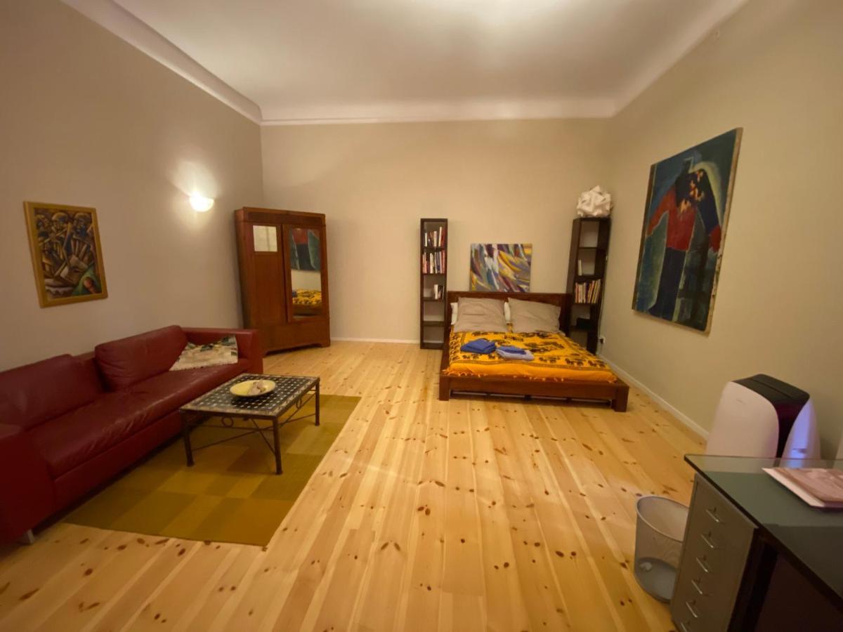 Fewo Gruene Mommsenstrasse - Bei Becker Klingeln Apartment Berlin Exterior foto